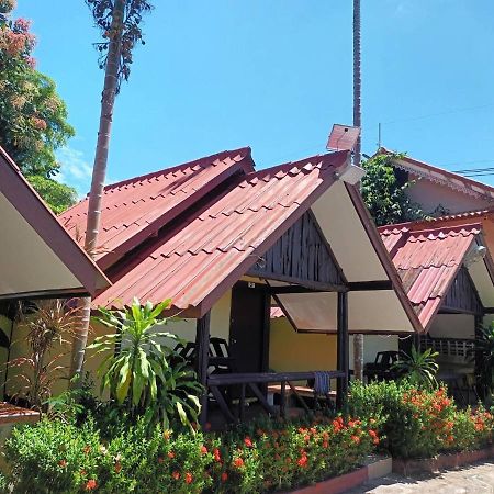 Ssp Bungalow Trat Buitenkant foto